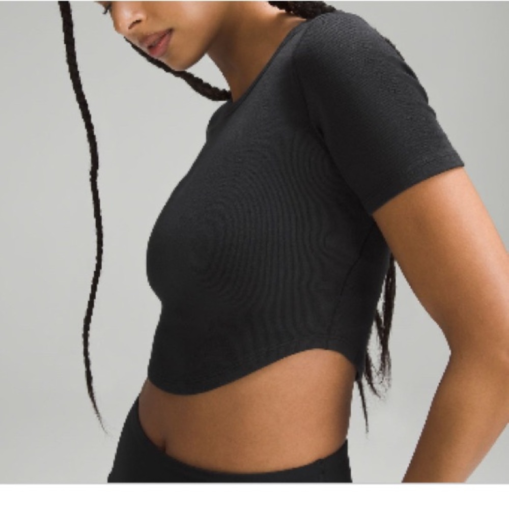 Hold tight cropped t-shirt